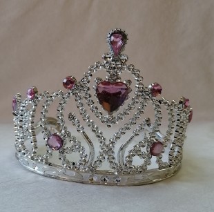 Корона КАРНАВАЛИЯ "Принцесса", 12х12х9,5 см., пластик, стразы